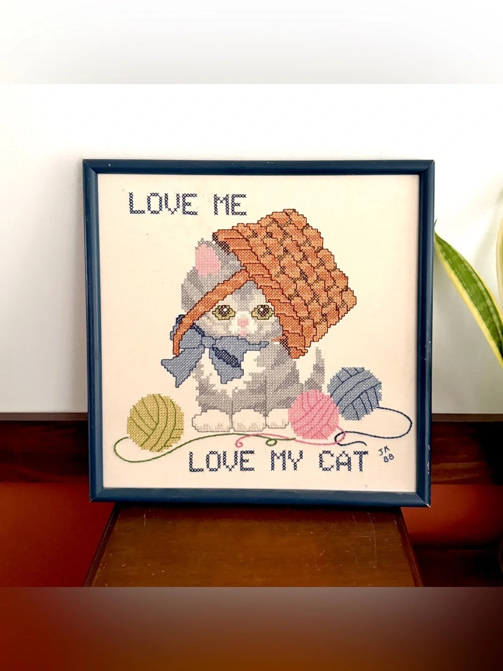 Vtg Love Me, Love My Cat Handmade Framed Cross Stitch Embroidery Art Wall Hang